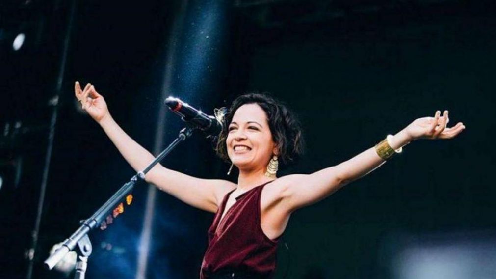 Natalia Lafourcade, una figura que se agiganta.