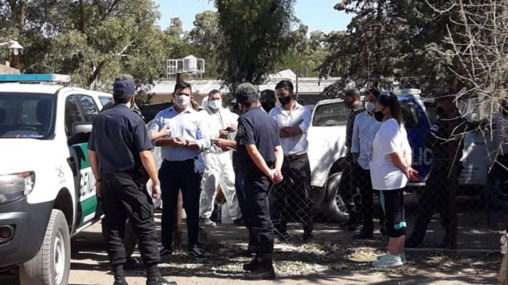 Facundo Astudillo Castro: prueba de luminol detectó rastros en el destacamento de Origone para ser peritados.