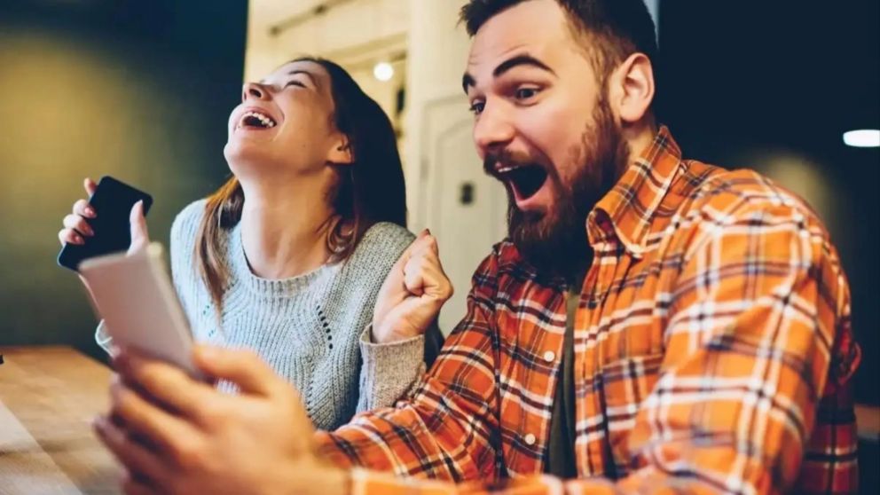 Los signos que pueden recibir una buena noticia econ�mica en noviembre.