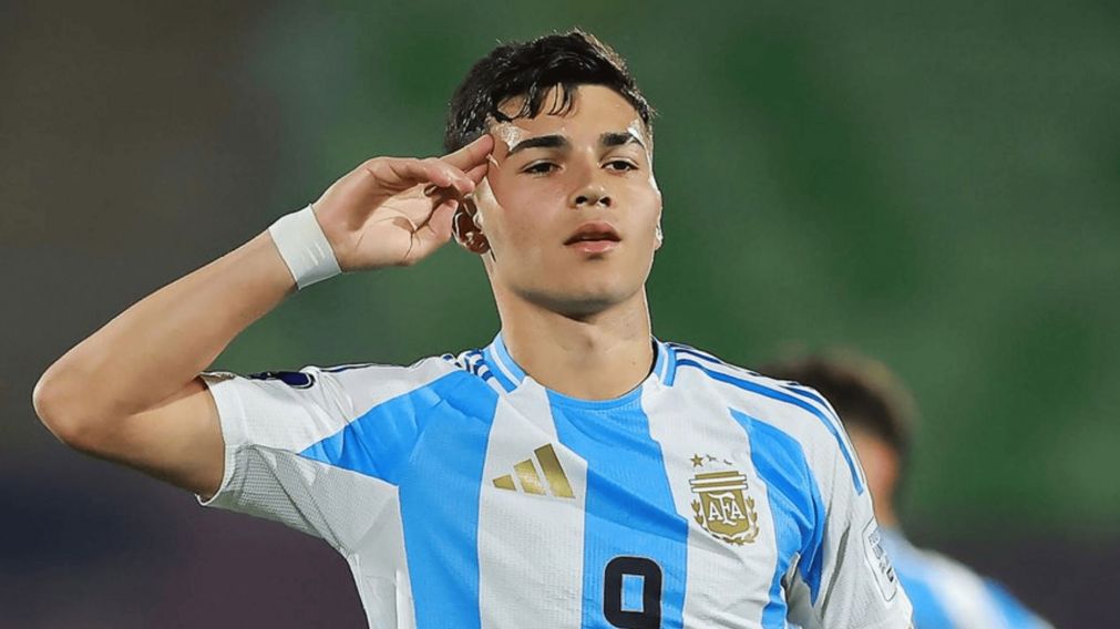 Alejo Sarco fulmin� a la dirigencia de V�lez tras su escandalosa salida del club: "Com� mucha mierda"