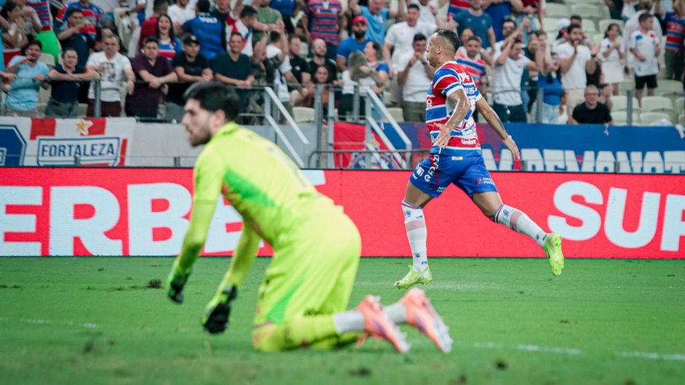 Atención, Racing: con algunos titulares, Flamengo perdió ante el Fortaleza de Martín Palermo por el Brasileirao