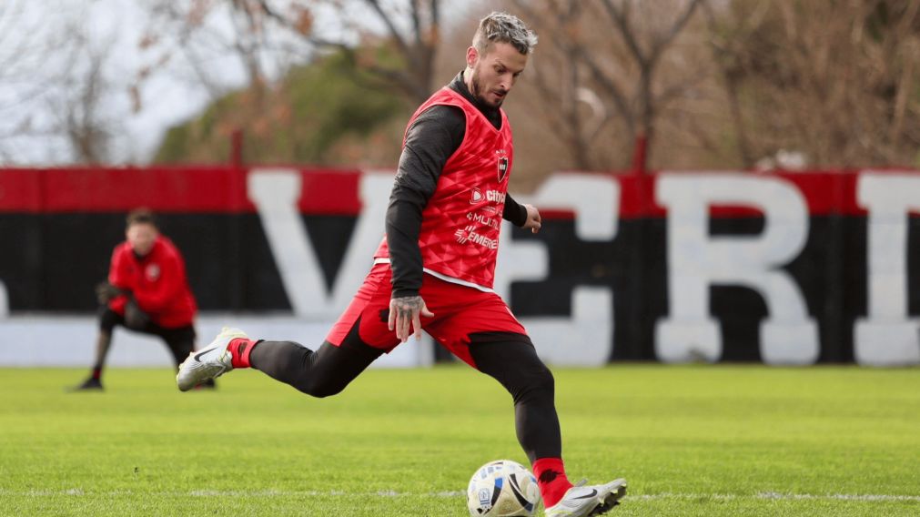 Lucas Bernardi pasó la escoba, borró para siempre a Pipa Benedetto y estalló el escándalo en Newell´s