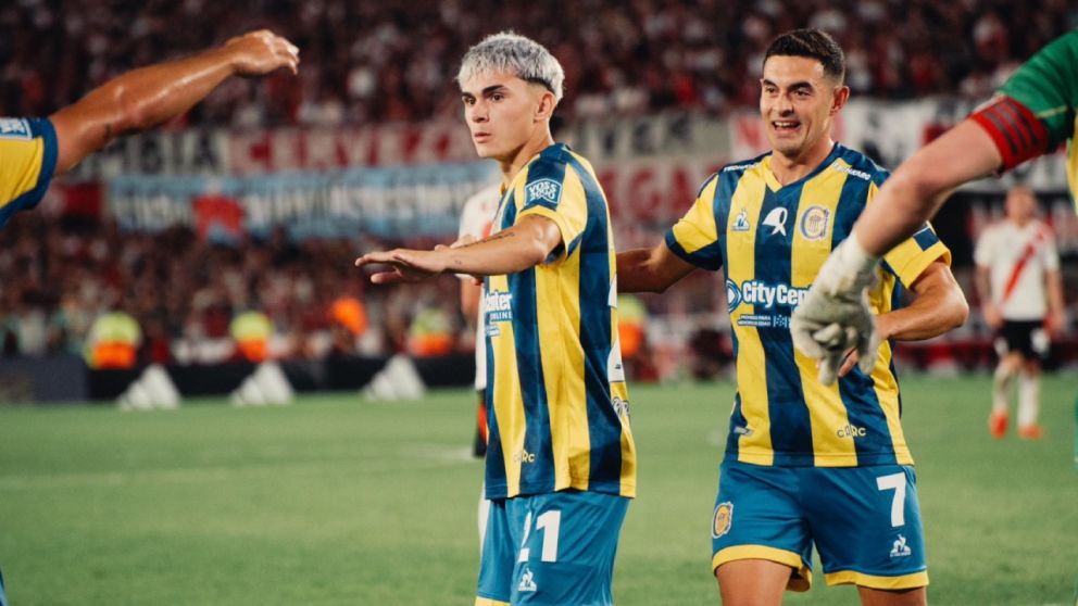 Atento Independiente: Rosario Central quiere comprar el pase de Santi López