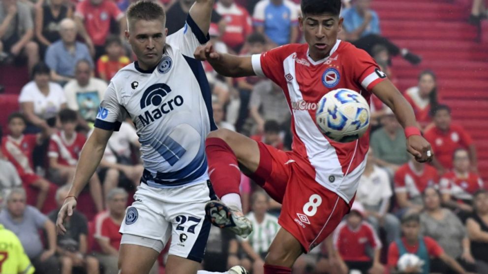 Atentos: la final de la Copa Argentina puede ser una "ayuda" para Boca y River en su búsqueda de clasificar a la Libertadores