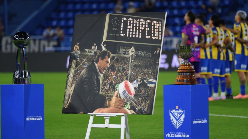 Vélez y Rosario Central, unidos en un tremendo homenaje para Miguel Ángel Russo