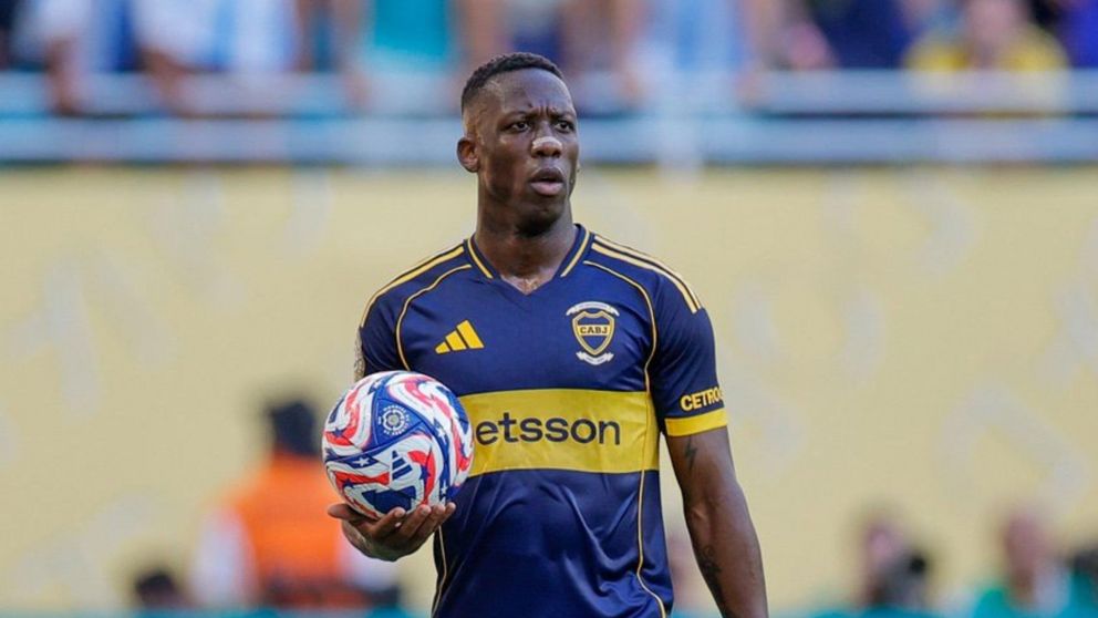 La firme postura de Boca sobre la posible salida de Advíncula: el sueño de Alianza Lima