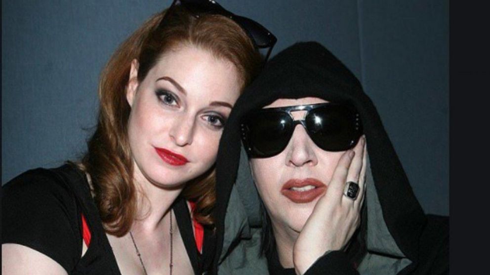 Esmé Bianco junto a Marilyn Manson (Archivo).