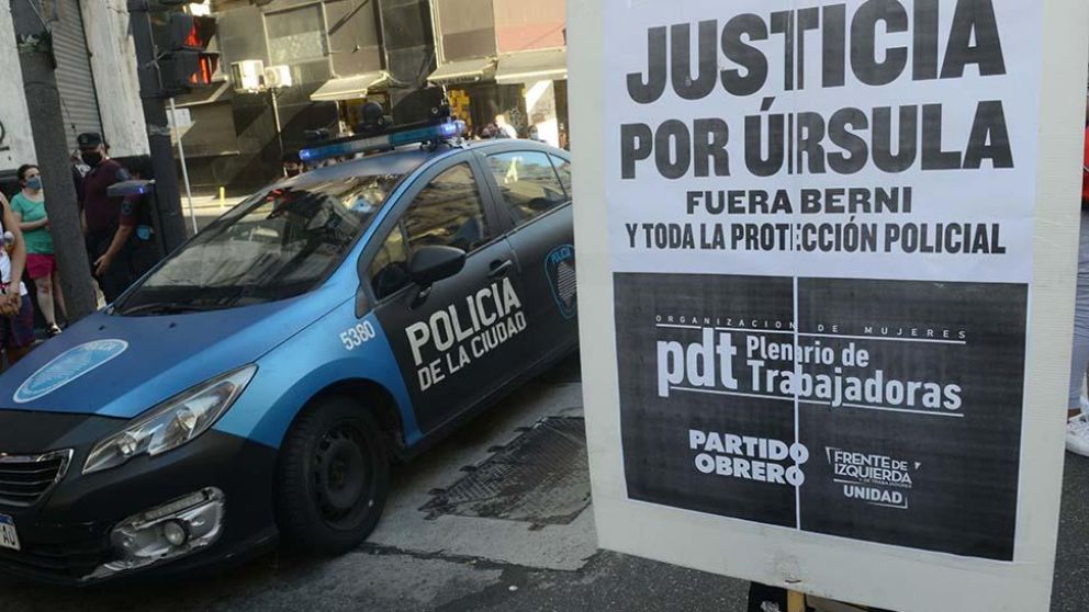 Trasladaron al femicida de Úrsula Bahillo tras desborde en protesta vecinal.