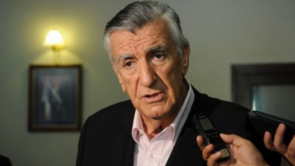 Jos� Luis Gioja dio positivo de coronavirus.