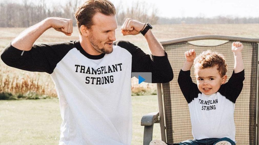 James Grant Mosher y su sobrino Brooks, juntos para siempre (Cleveland Clinic).