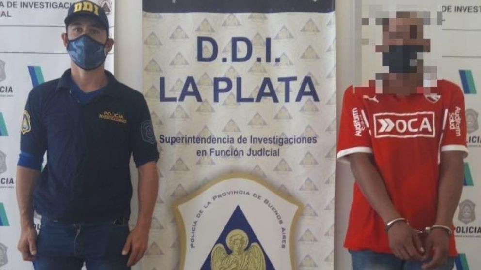 Este es el individuo que fue detenido por haber violado a su hija de 15 años.