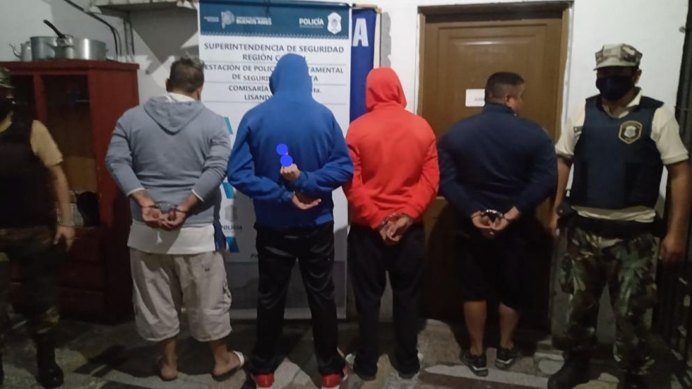Los cuatro prófugos detenidos.