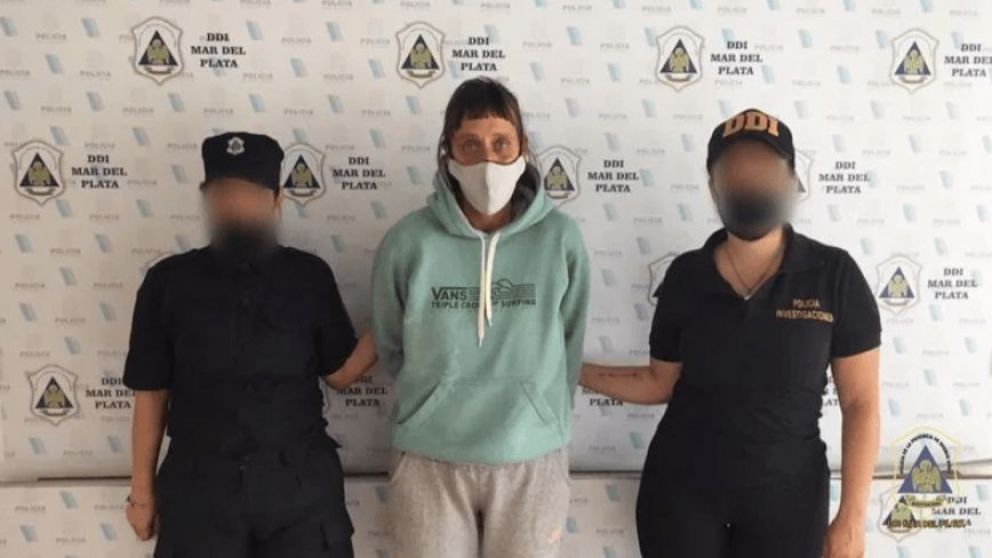 La detenida por extorsionar personas con imágenes sexuales.