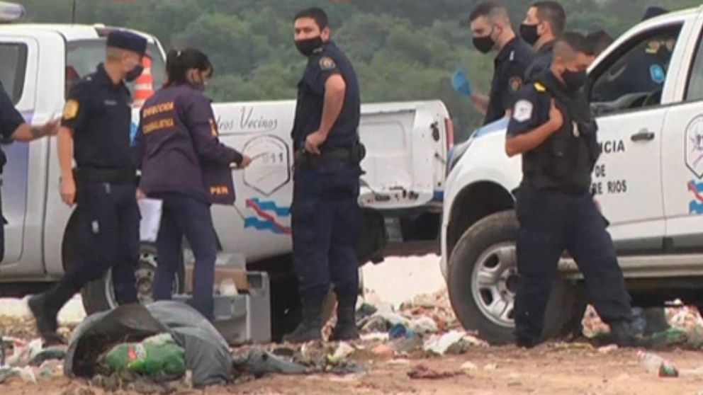La manos fueron halladas dentro de una bolsa de residuos en un basural llamado el el Volcadero