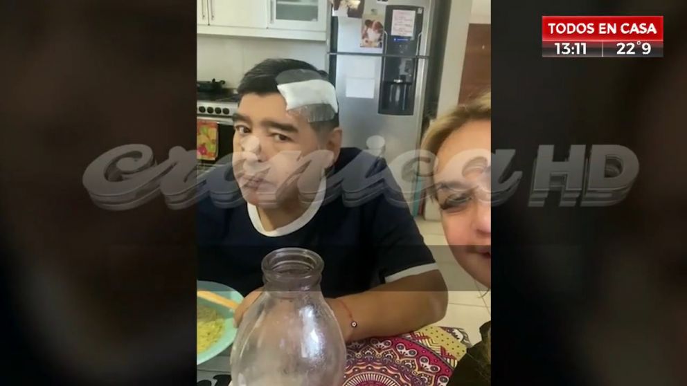 El video es el country donde se instalo tras su operación del hematoma subdural.