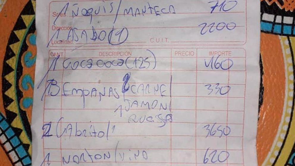 Denuncian precios excesivos en una parrilla de Huerta Grande: les cobraron hasta el hielo.