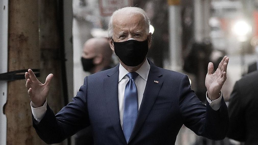 Joe Biden puso "manos a la obra" con el coronavirus (Twitter).