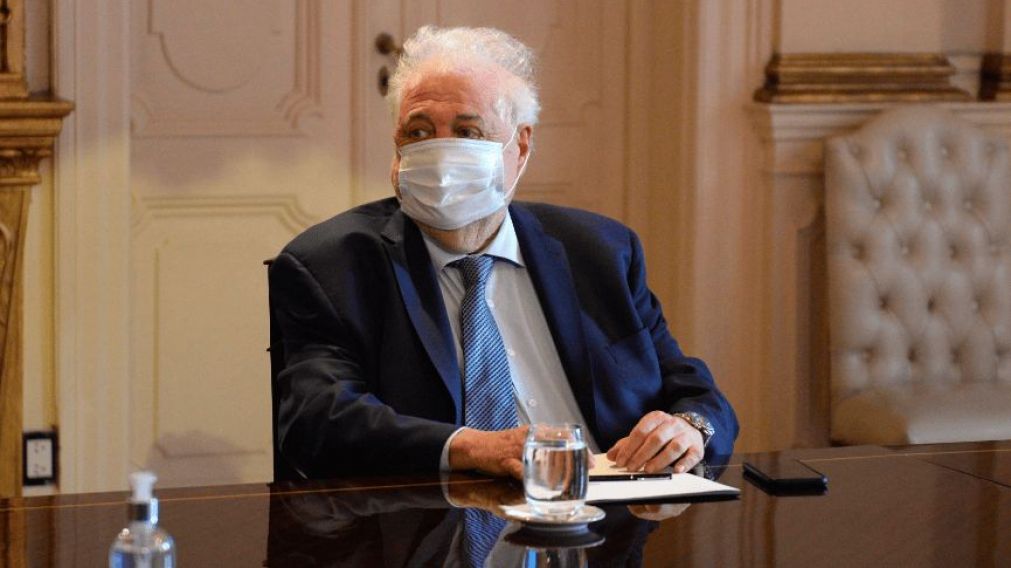 Gin�s Gonz�lez Garc�a: "Tenemos 51 millones de dosis aseguradas".