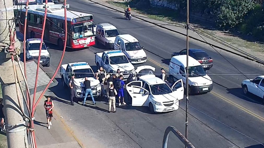 Eficiencia tecnológica: Lector de Patentes de Quilmes permitió ubicar un auto buscado por la Justicia