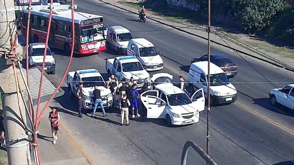 Eficiencia tecnológica: Lector de Patentes de Quilmes permitió ubicar un auto buscado por la Justicia