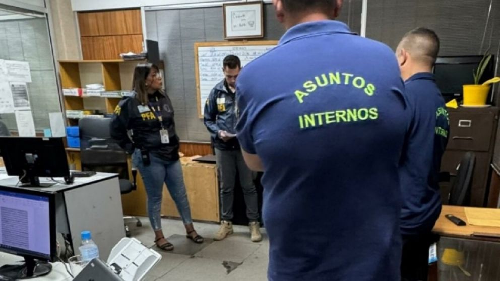 Megaoperativo en Quilmes y Berazategui: cayó una red de apuestas online ilegales