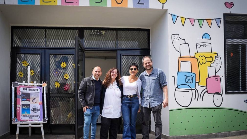 Inauguraron una sala de cine en la Escuela Especial Nº 502 de Quilmes