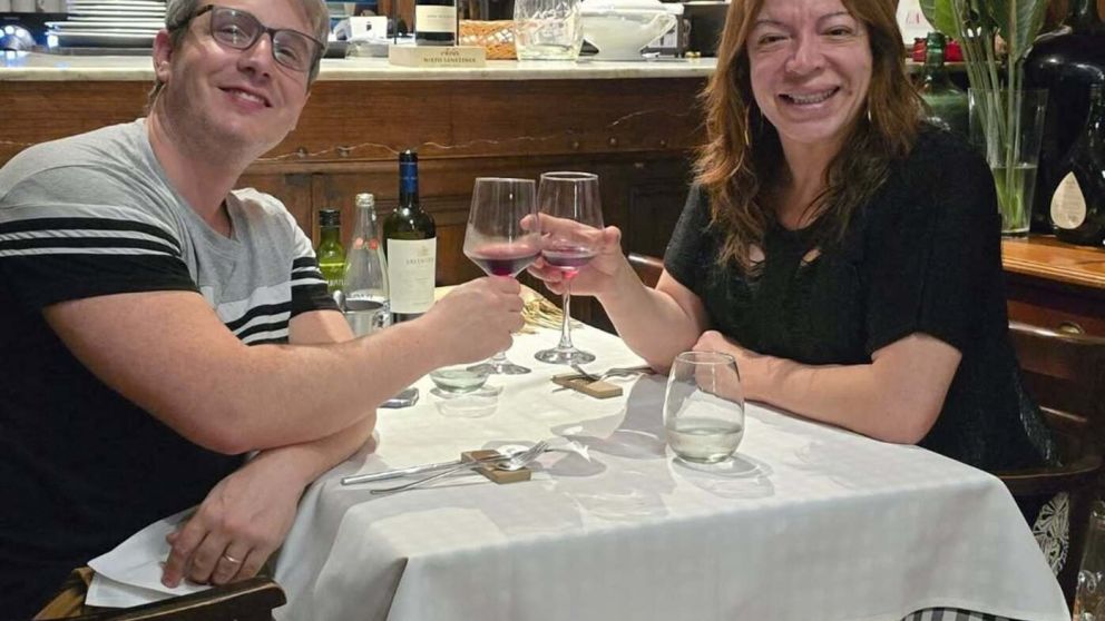 Lizy Tagliani compartió una foto de su primera cena en pareja sin su hijo.