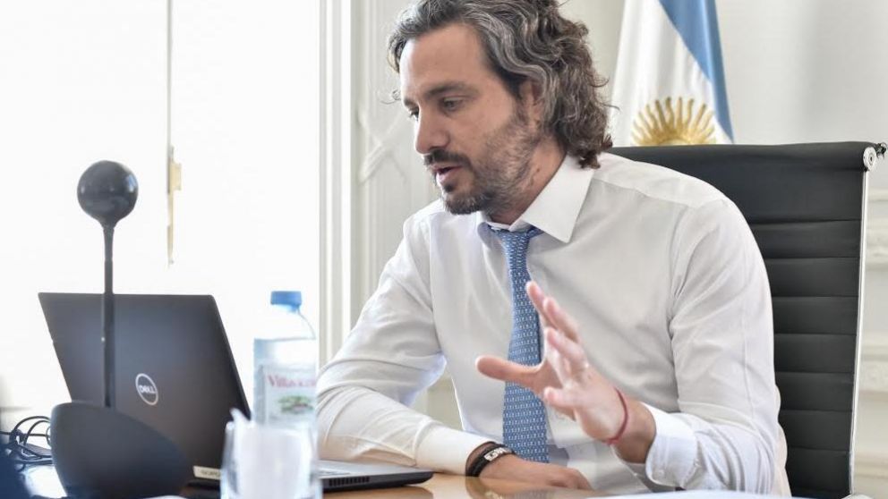 Cafiero: "Todos queremos que las aulas vuelvan a abrir y las clases sean presenciales".