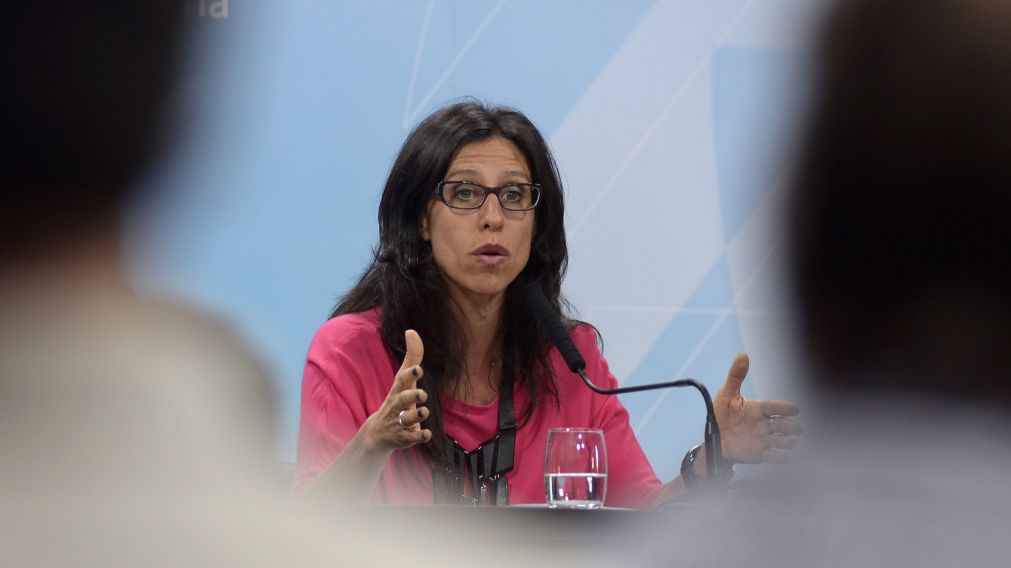 Paula Espa�ol encabez� la reuni�n. 
