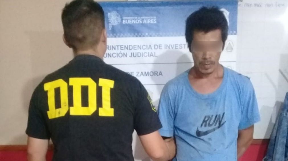 El individuo detenido, acusado de abusar sexualmente de sus dos sobrinos de 14 y 11 años.
