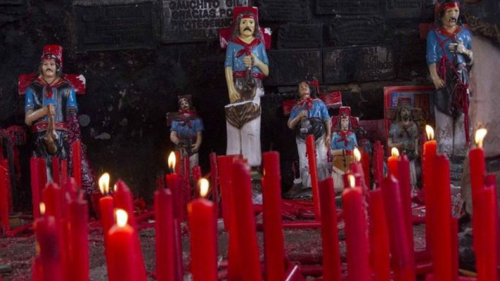 Luego de las denuncias recibidas desde la madrugada, clausuraron el santuario. 