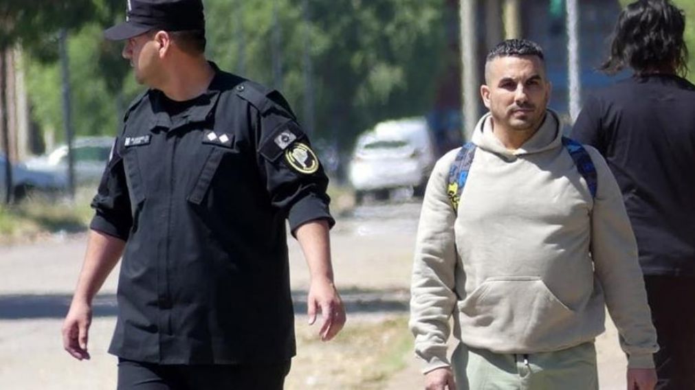 Prisi�n preventiva para Fabi�n Tablado por violar las perimetrales del padre de Al� y de sus hijas.