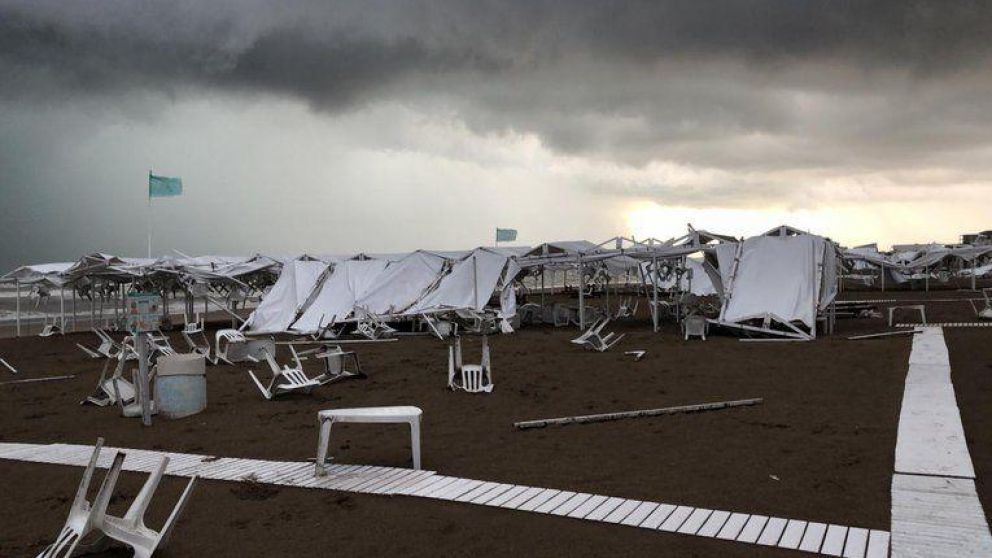 El temporal hizo estragos en algunas ciudades costeras.