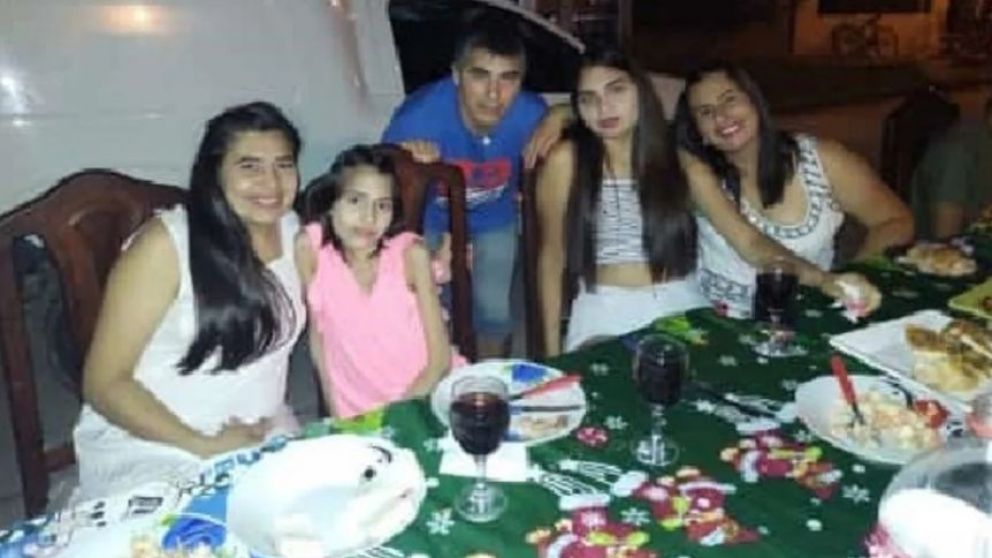 Abigail Jiménez compartió las fiestas junto a su padre.