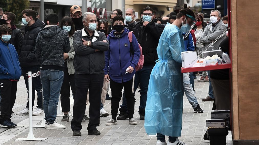 Pasaron las Fiestas y Grecia vuelve al confinamiento estricto por el coronavirus