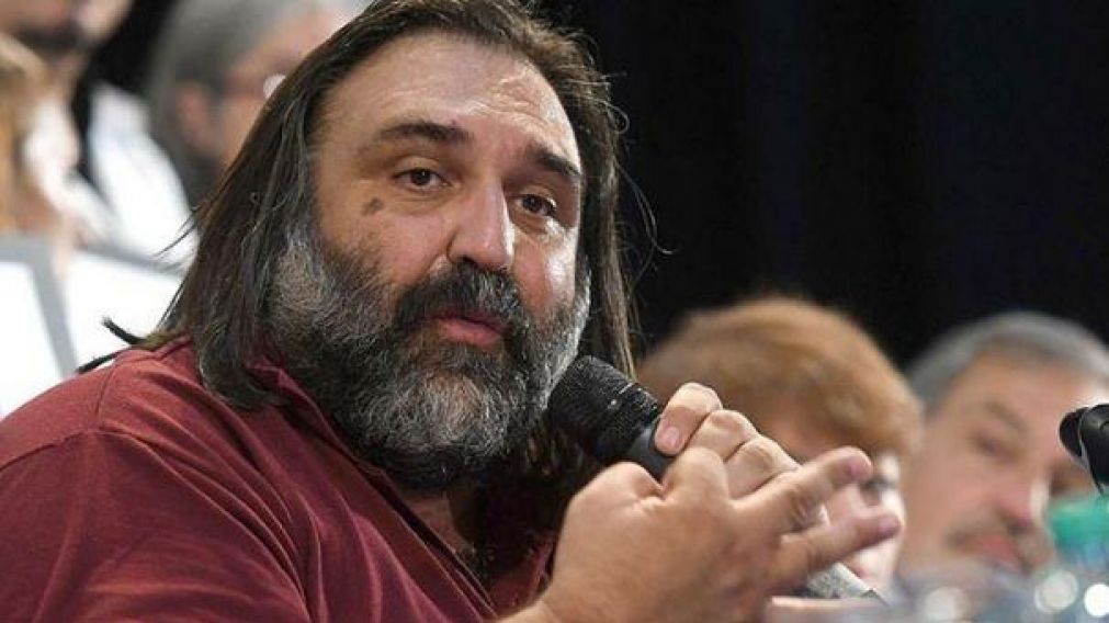 Roberto Baradel se encuentra internado en el Hospital Italiano de La Plata tras haber dado positivo en el test de coronavirus.