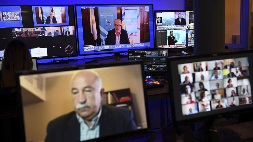 El Plan de los 1000 Días ya obtuvo dictamen de varias comisiones del Senado y este martes se llevará a votación (Télam).
