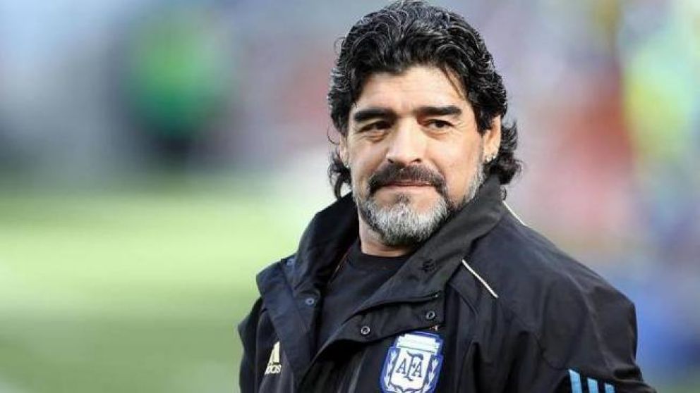 A un mes de la muerte de Maradona, los fiscales creen que Luque y Cosachov estaban a cargo