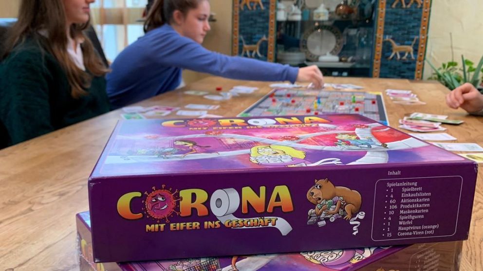 "Corona", el popular juego que la rompe en Alemania.