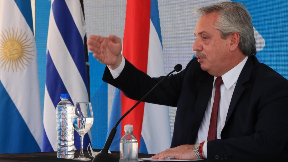 Alberto Fernández: "Tenemos que hacer mucho para sacar de la pobreza al 44% de argentinos".
