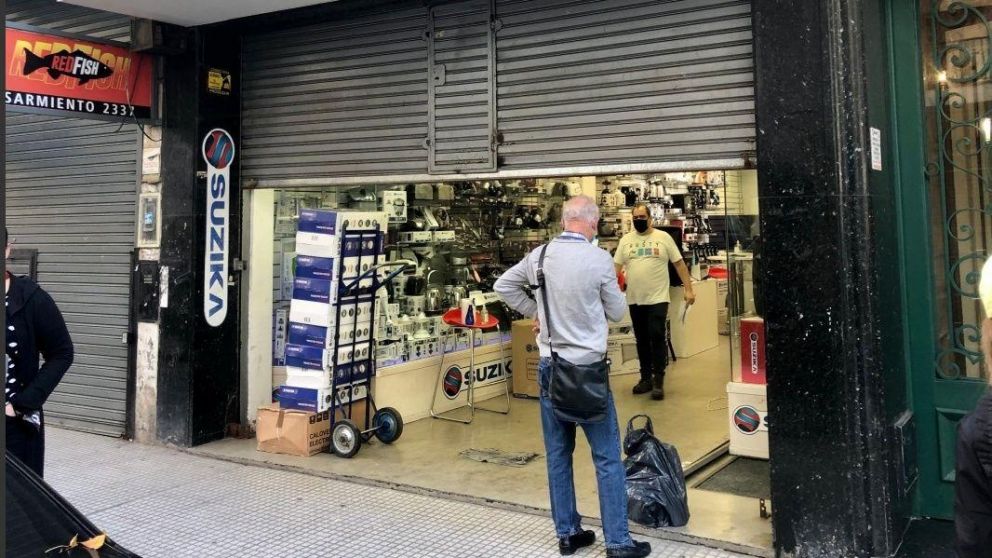 Gran preocupación entre los comerciantes de toda Argentina (Crónica).