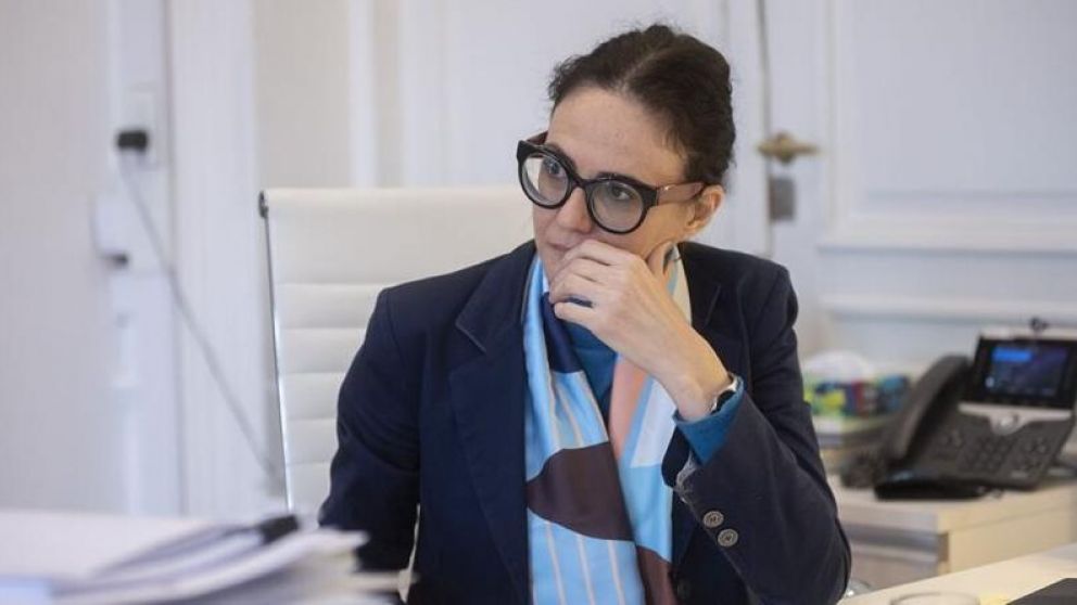 Todesca Bocco: "La recuperación del salario es una de las premisas del Presupuesto".