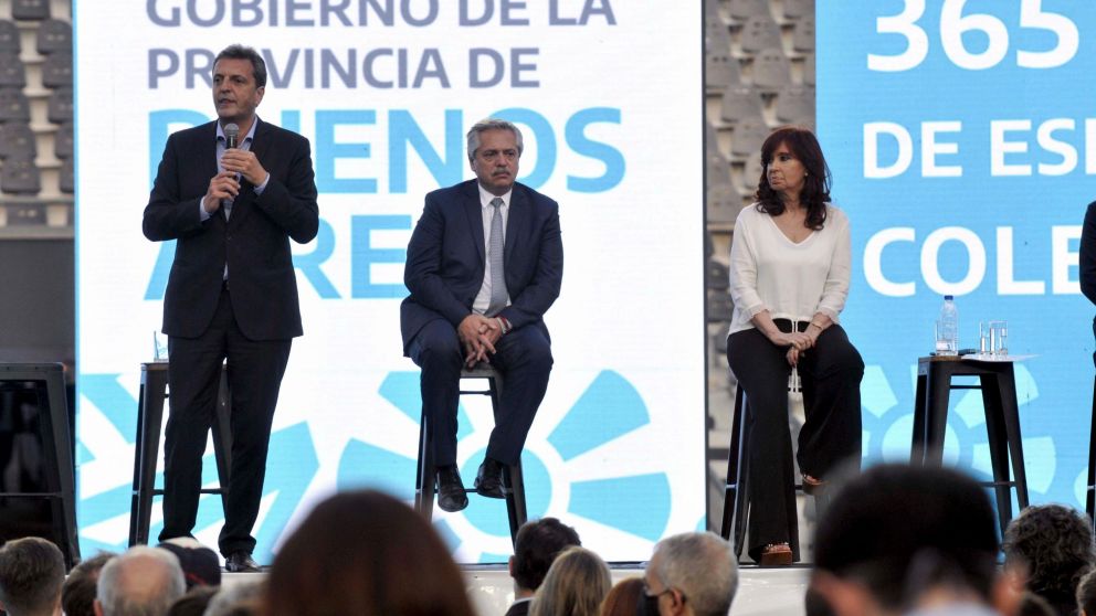 Massa: "En la puja distributiva, seguiremos eligiendo al mercado interno como motor de la econom�a".