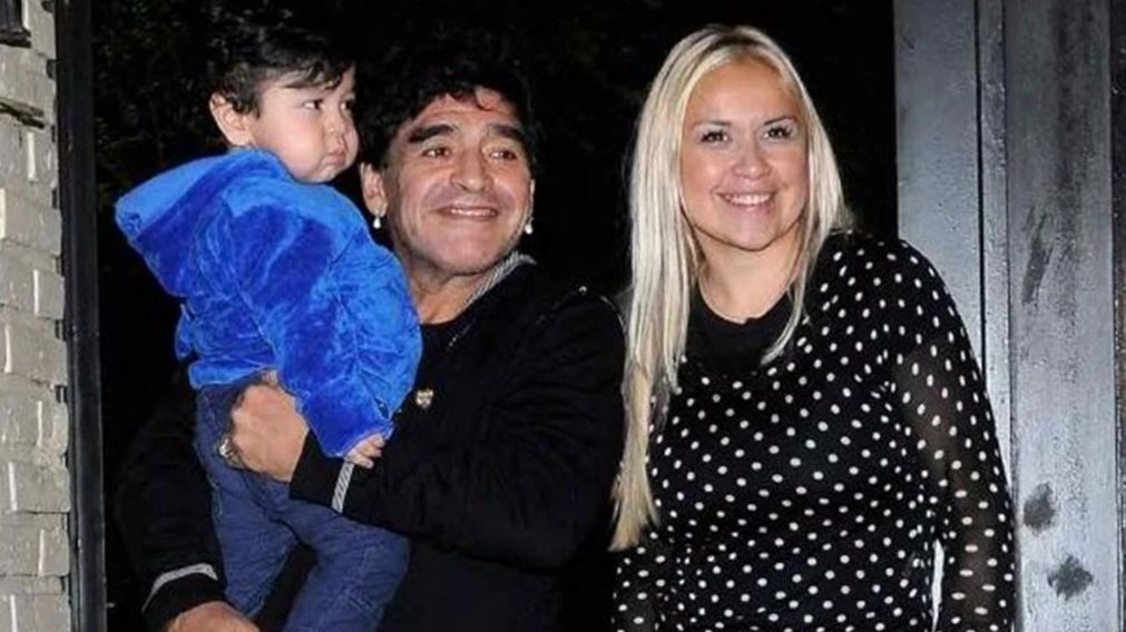 Verónica Ojeda emocionó a todos al mostrar la carta que le hizo su hijo a Diego Maradona.