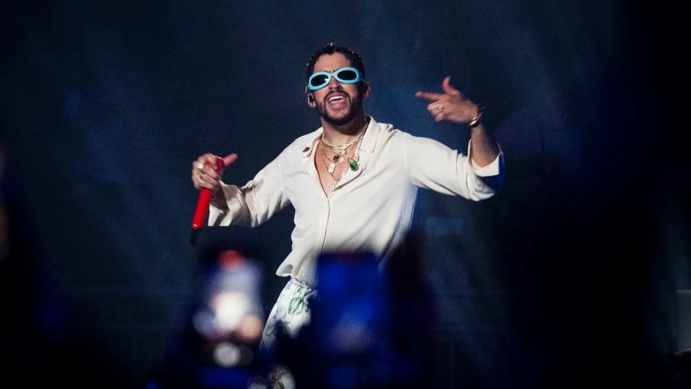 Bad Bunny hace historia: "Baile Inolvidable" supera el billón de reproducciones en Spotify