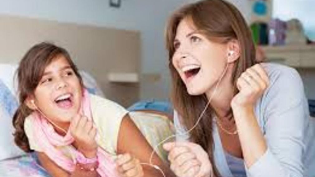 5 canciones para dedicarle a mamá en su día