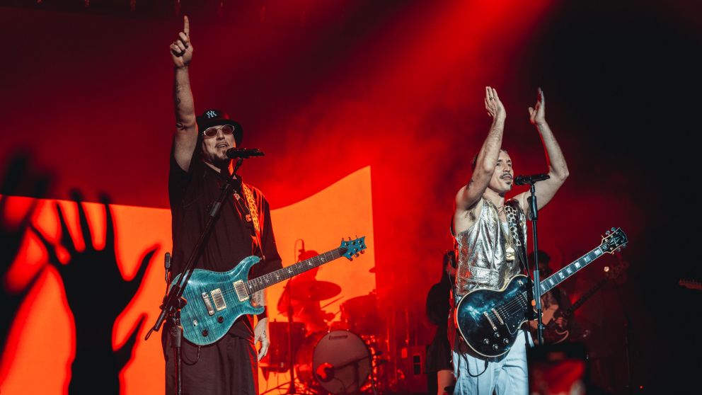 Emmanuel Horvilleur brilló en "El Rex de Emma" con la visita sorpresa de Dante y un guiño a Illya Kuryaki & The Valderramas