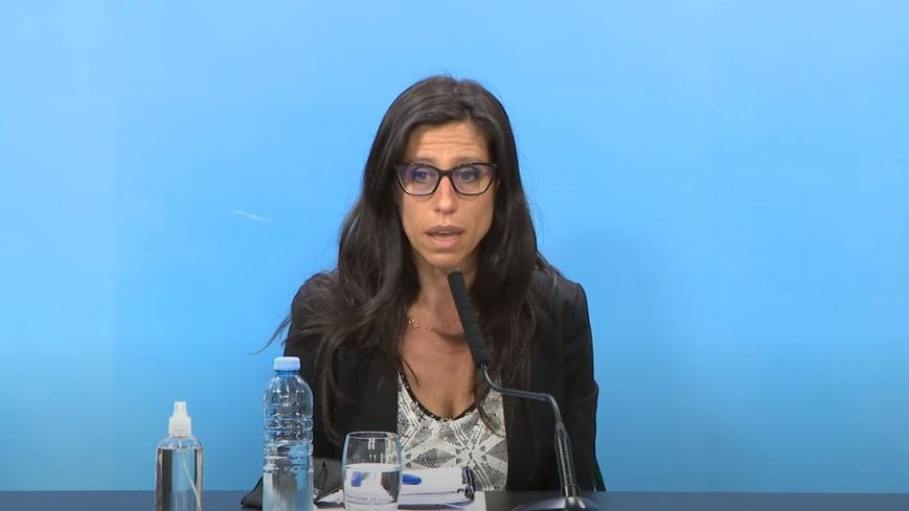 La secretaria de Comercio Interior, Paula Español, en conferencia de prensa anunció el acuerdo que establece tres cortes de carne a bajo precio (Captura de Pantalla).