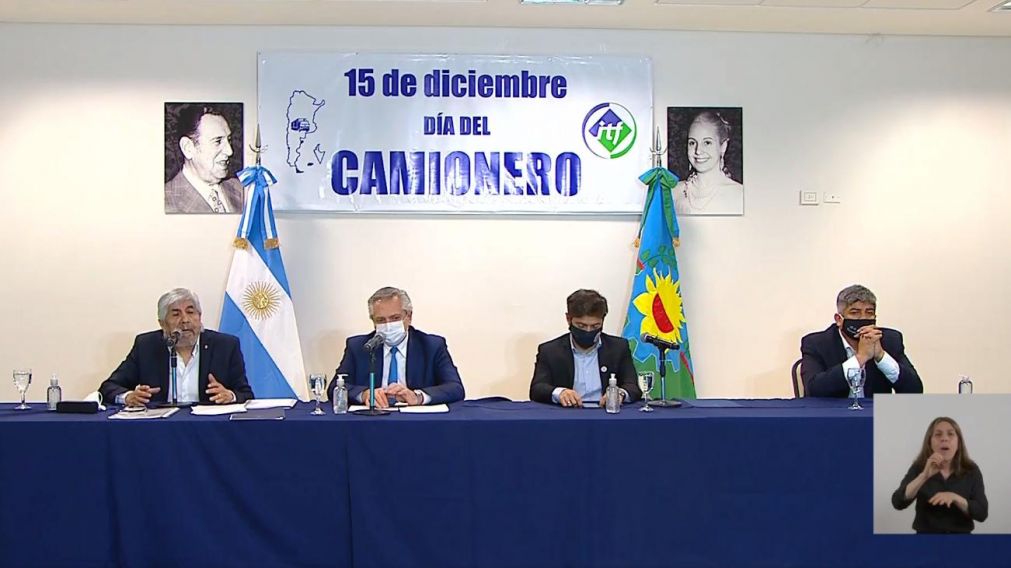 Hugo y Pablo Moyano recibieron al presidente Alberto Fernández y al gobernador Axel Kicillof.