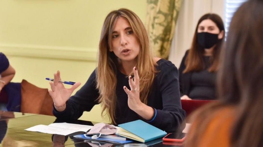 Cecilia Nicolini es parte del comit� que viaj� a Mosc� para interiorizarse sobre la vacuna rusa (Gentileza @cecilianicolini/Twitter).